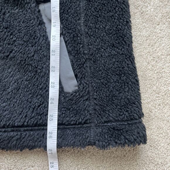 LL Bean Sherpa Vest Mens Medium Black High Pile Fleece Outdoors Gorpcore Layer - Picture 4 of 6